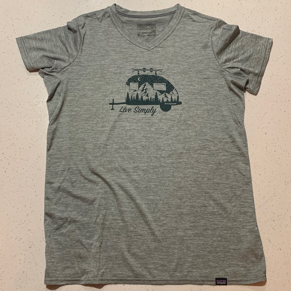 Brand new Patagonia Live Simply T-Shirt